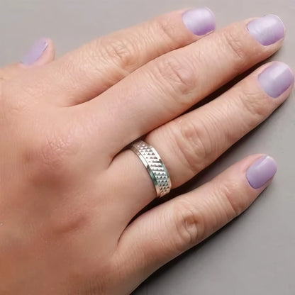 Engagement Ring - 925 Silver - Texture